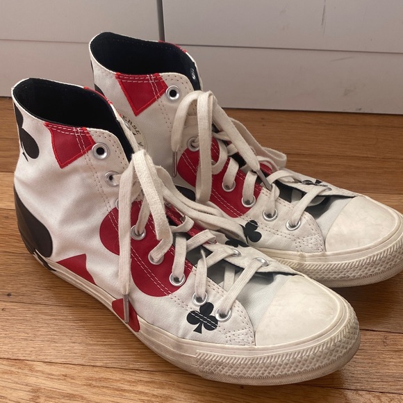 Converse High-Tops with Red and Black Design - Picture 3 of 4